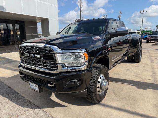 2021 RAM 3500 Limited Crew Cab LB DRW 4WD