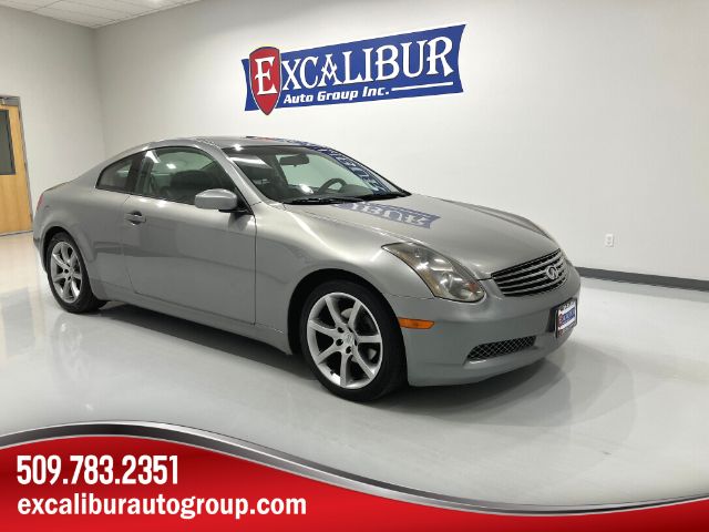 2004 INFINITI G35 Coupe RWD
