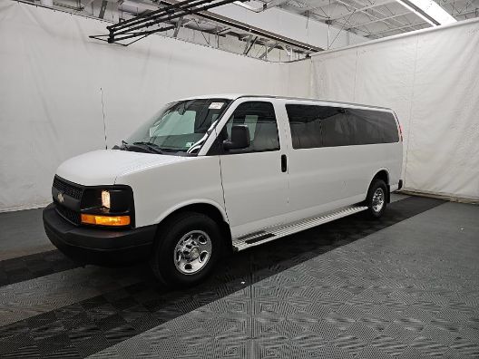 2013 Chevrolet Express 3500 1LS Extended RWD