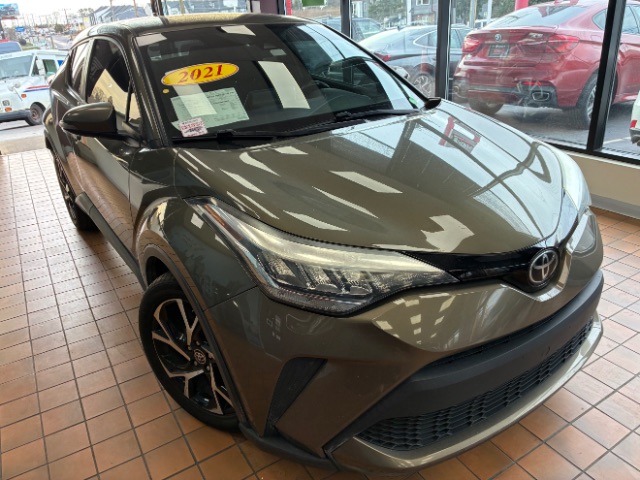 2021 Toyota C-HR XLE FWD