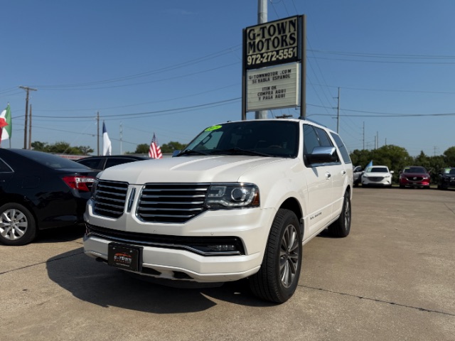 2015 Lincoln Navigator photo 2
