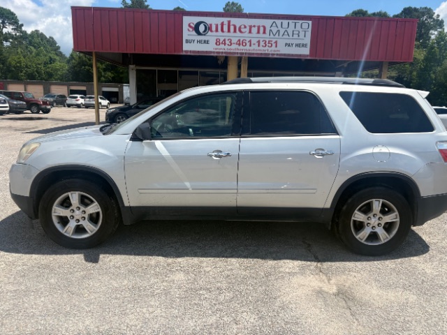 2011 GMC Acadia FWD SLE's photo