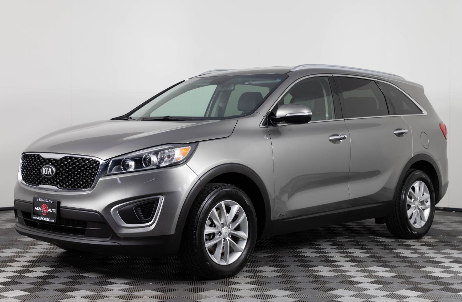 Gray 2017 Kia Sorento LX AWD SUV / Crossover All-Wheel Drive Automatic