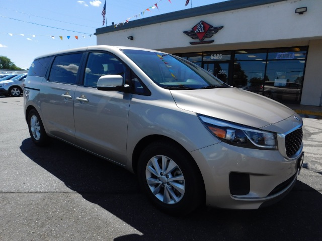 Alvarez Auto S Llc 5225 W C Drive Kennewick Wa 99336 2017 Kia Sedona