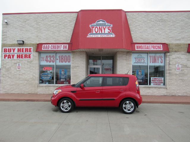 2010 Kia Soul +