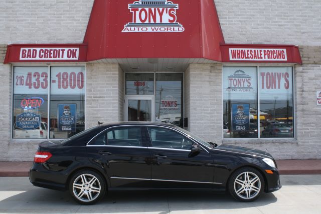 2010 Mercedes-Benz E-Class E550 Sedan 4MATIC