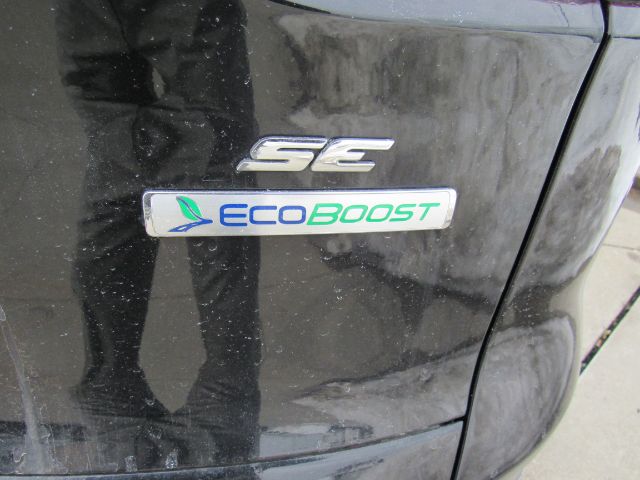 2013 Ford Escape SE FWD in Cleveland