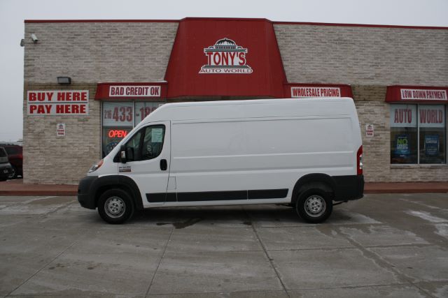 2017 RAM Promaster 2500 High Roof Tradesman 159-in. WB