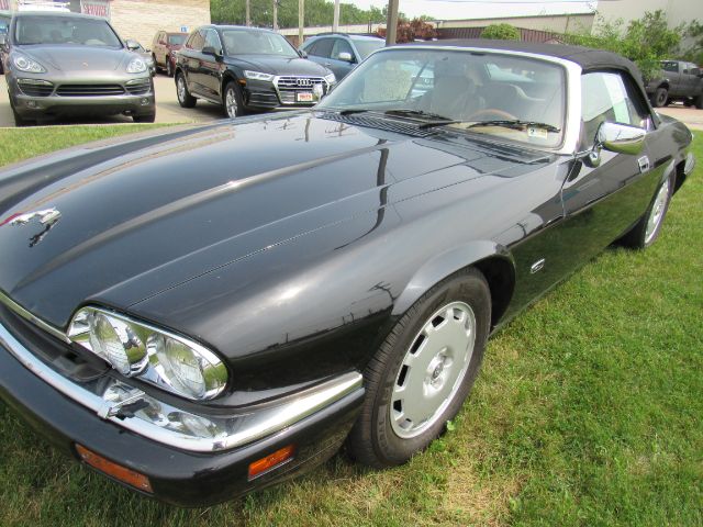 1996 Jaguar XJS 4.0L convertible in Cleveland