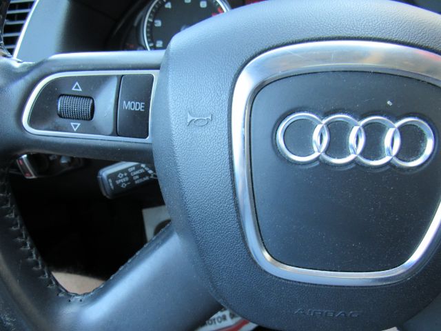 2012 Audi Q5 2.0 quattro Premium in Cleveland