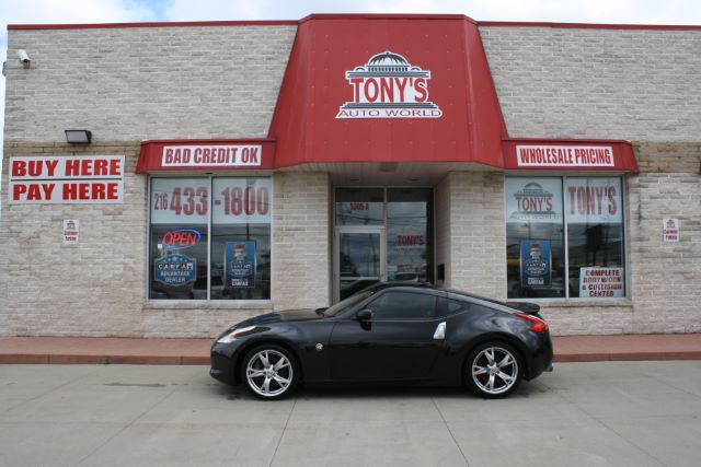 2011 Nissan Z 370Z Touring Coupe