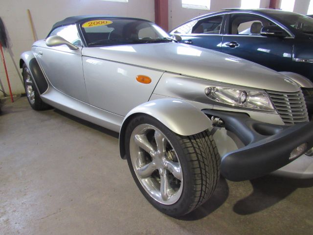 2000 Plymouth Prowler Base in Cleveland