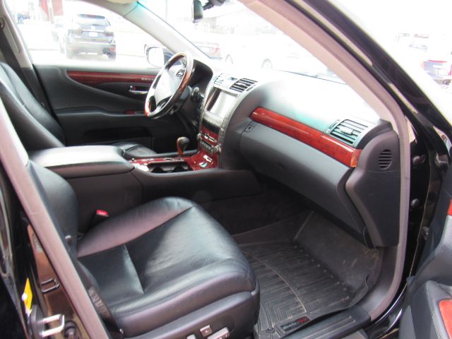 2008 Lexus LS 460 Luxury Sedan in Cleveland
