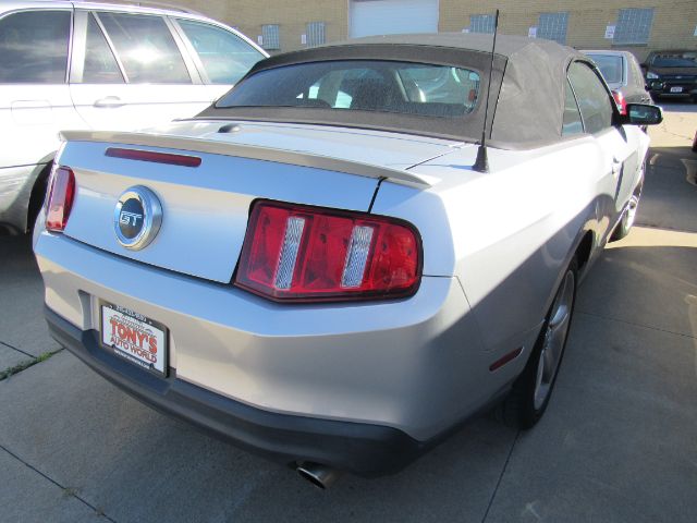 2010 Ford Mustang GT Premium Convertible in Cleveland