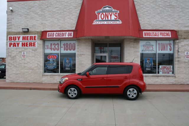 2013 Kia Soul Base