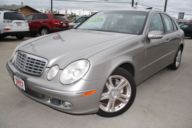 2005 Mercedes-Benz E-Class E500