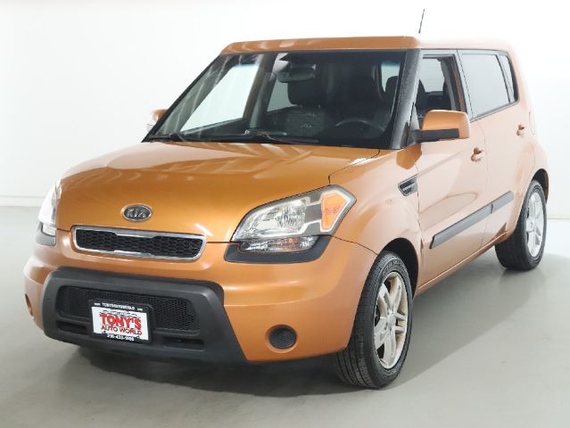 2011 Kia Soul +