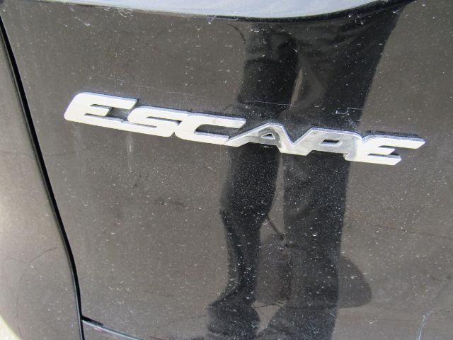 2013 Ford Escape SE FWD in Cleveland