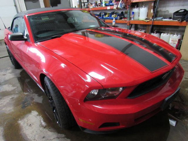 2010 Ford Mustang V6 Convertible