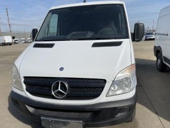 2011 Mercedes-Benz Sprinter 2500 144-in. WB