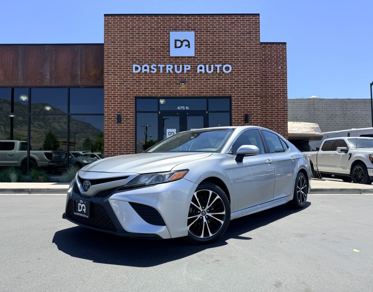 Celestial Silver Metallic 2020 Toyota Camry Sedan Front-Wheel Drive Automatic