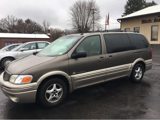 2002 Pontiac Montana 1SE Extended at Rich Auto Sales