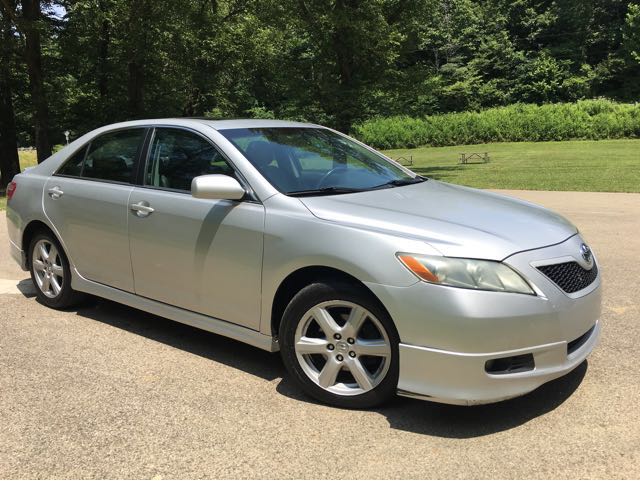 2009 Toyota Camry SE 5-Spd AT at Rich Auto Sales