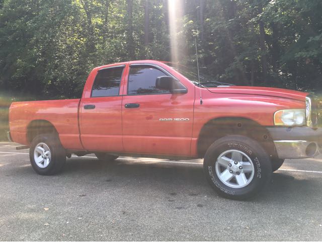 2003 Dodge Ram 1500 ST Quad Cab Short Bed 2WD at Rich Auto Sales