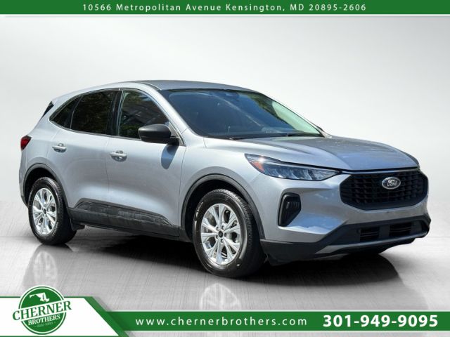 Iconic Silver Metallic 2023 Ford Escape SUV / Crossover Front-Wheel Drive 8-Speed Automatic