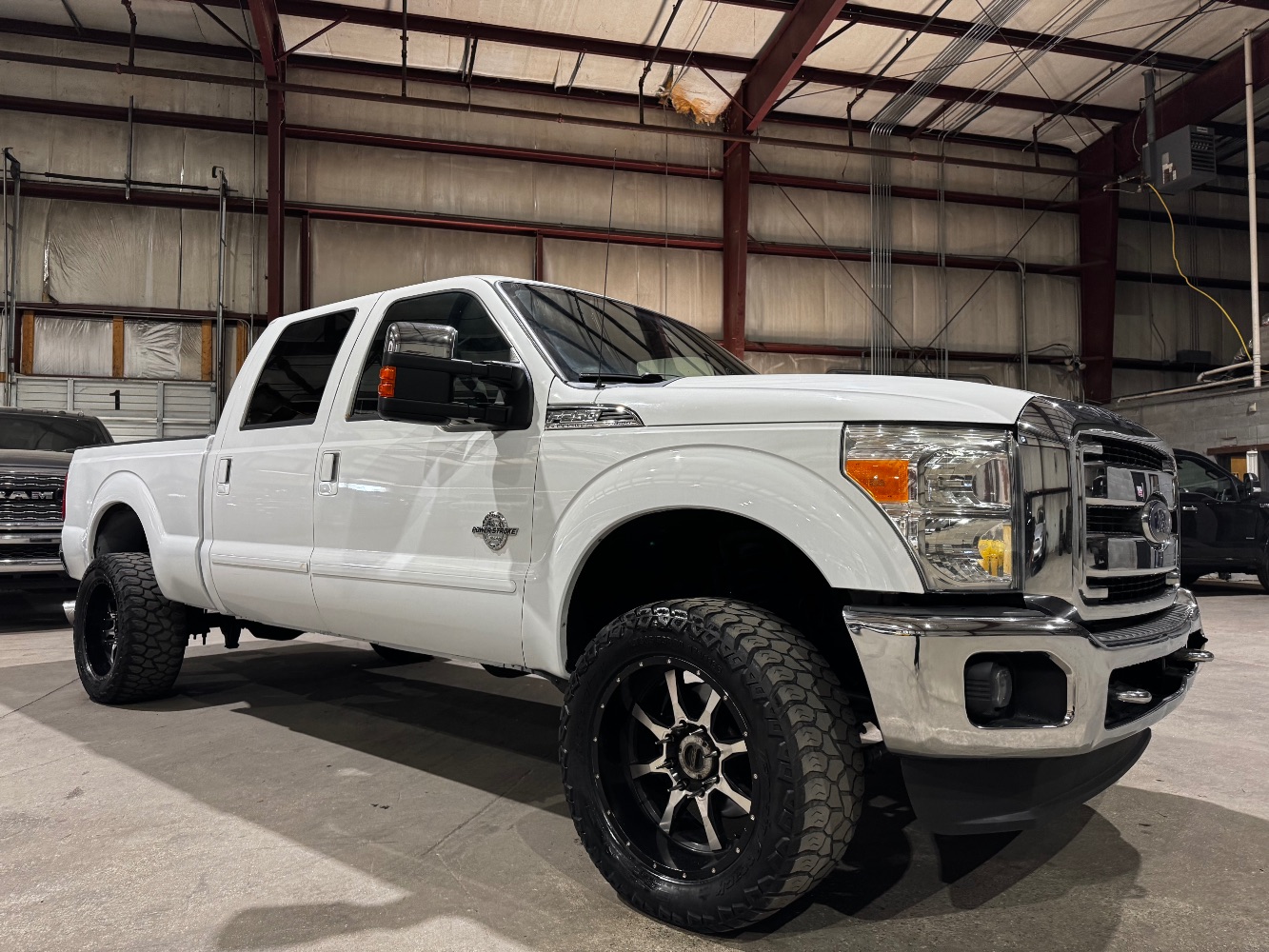 2014 Ford F-250 Super Duty Lariat Crew Cab 4WD