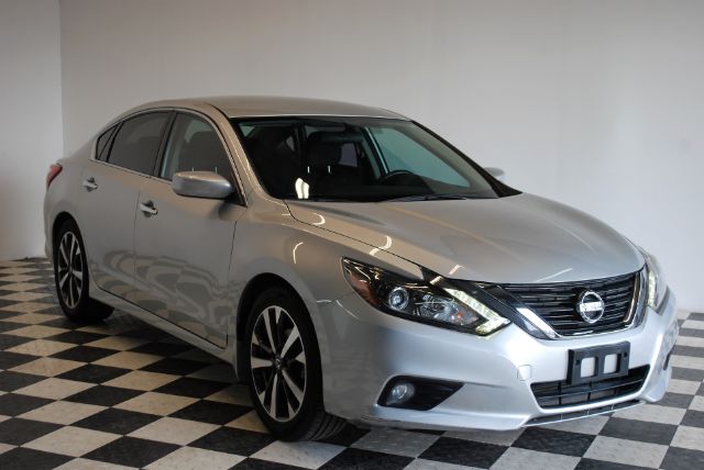 2016 Nissan Altima 2 5 Sr >> Used 2016 Nissan Altima 2 5 Sr Brilliant Silver For Sale Near 2016 Nissan Altima 2 5 Sr >> Used 2016 Nissan Altima 2 5 Sr Brilliant Silver For Sale Near