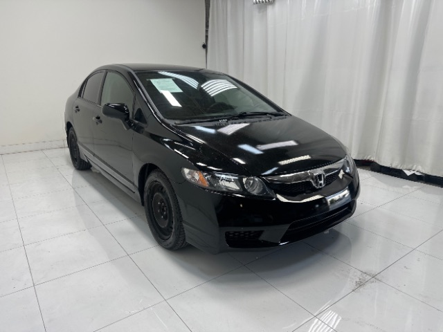 2010 Honda Civic LX Sedan 5-Speed AT