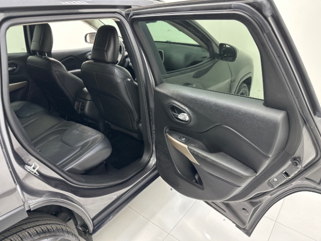 2018 Jeep Cherokee Limited FWD