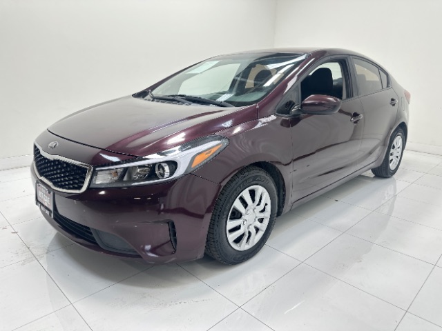 2017 Kia Forte LX 6A