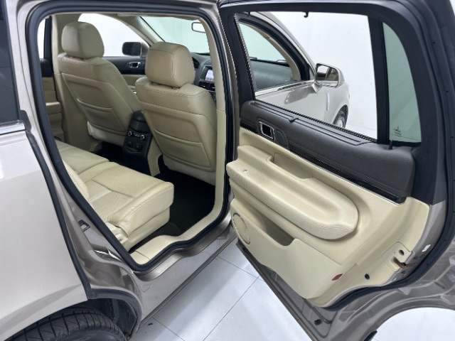 2019 Lincoln MKT Reserve