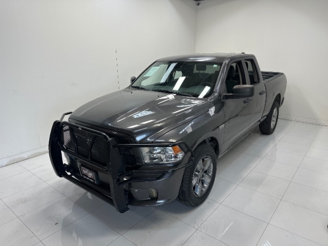 2017 Ram 1500 Express Quad Cab 4×4 6’4 Box