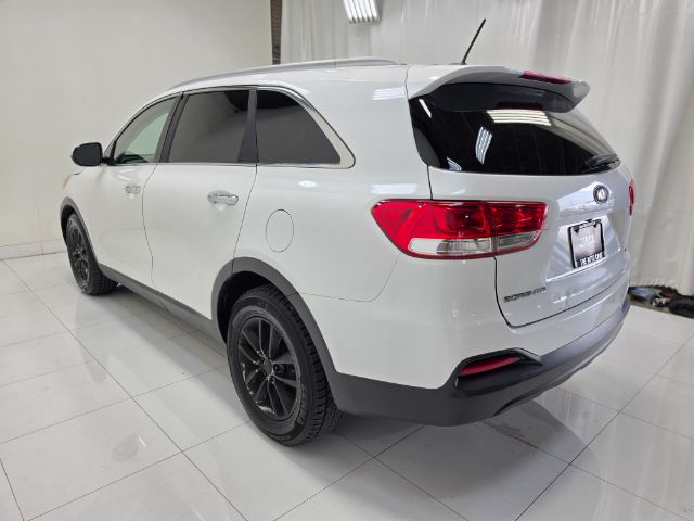 2016 Kia Sorento LX 2WD