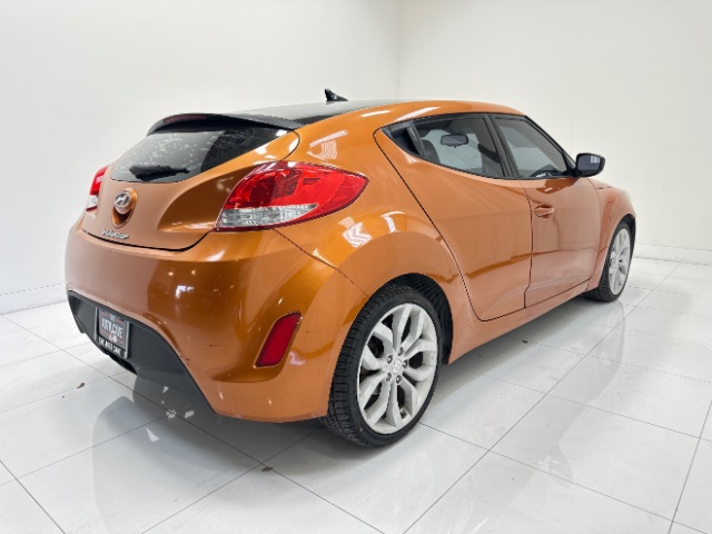2013 Hyundai Veloster Base