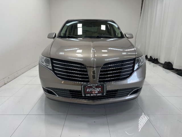 2019 Lincoln MKT Reserve