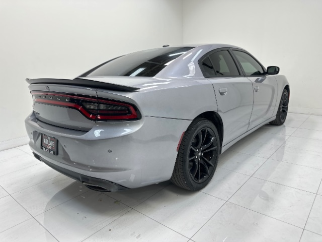 2018 Dodge Charger SXT RWD