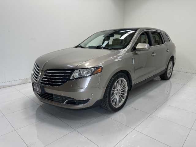 2019 Lincoln MKT 3.5 Reserve AWD's photo