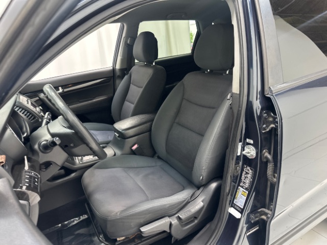 2012 Kia Sorento LX 2WD