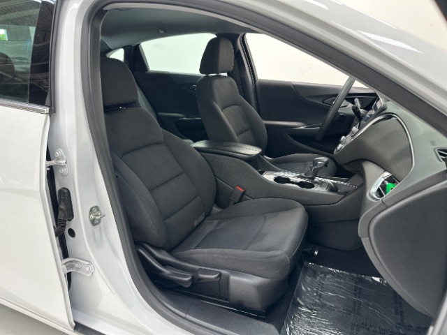 2021 Chevrolet Malibu FWD LT