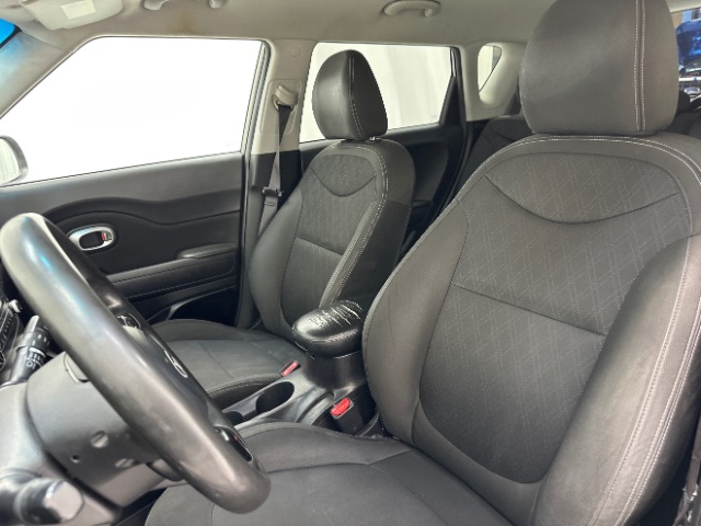 2016 Kia Soul Base 6A