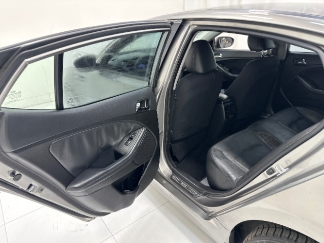 2012 Kia Optima SX