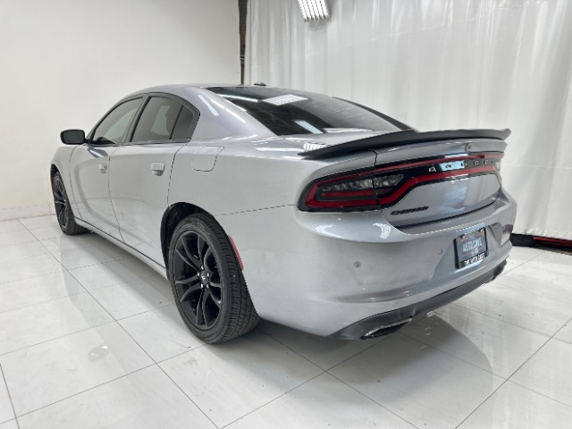 2018 Dodge Charger SXT RWD