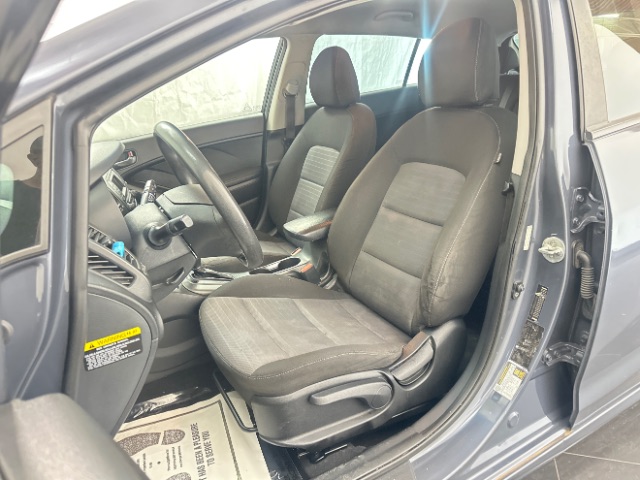 2016 Kia Forte 5-Door LX