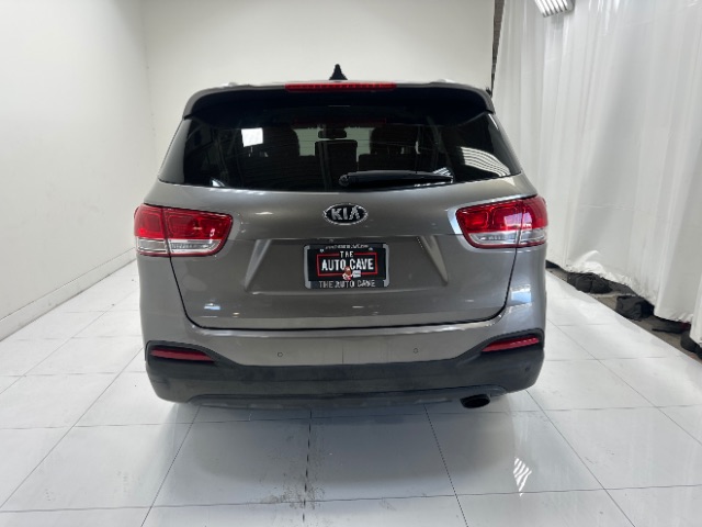 2017 Kia Sorento 2.4L LX