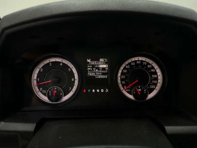 2017 Ram 1500 Express Quad Cab 4×4 6’4 Box