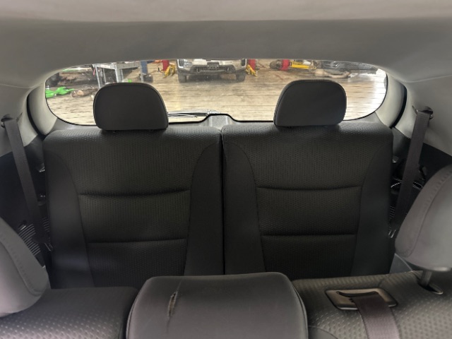 2012 Kia Sorento LX 2WD